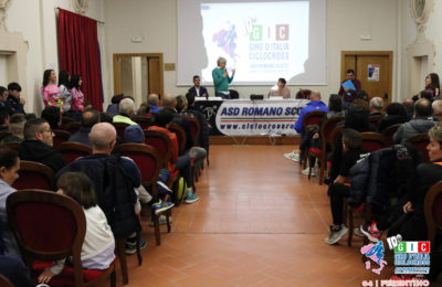 Sala gremita per la conferenza stampa a Ferentino